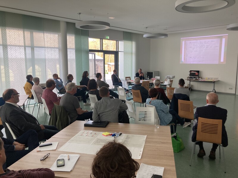Ergebnispräsentation zum Workshop am 28. April 2022 im Vereinshaus Fuchs in Ehrenhain, Bild: RAG ABG